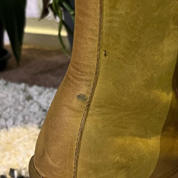 🎉HP🎉 EUC Rare Vintage Dr. Martens Boots - Picture 5 of 16